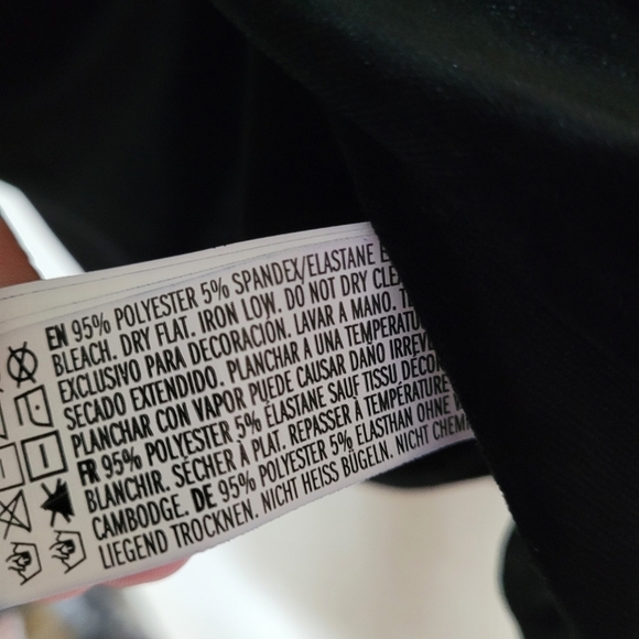 Forever 21 Black Deep V-Neck Velvet Bodycon Dress Size Women's Medium - Picture 11 of 11